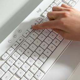 Клавиатура Logitech Signature K650 USB/Bluetooth UA Off-White (920-010977)