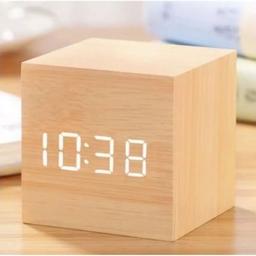 Настільний годинник Grunhelm LED - EE0613 (122441)