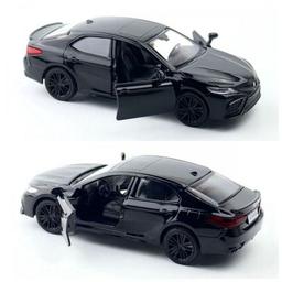Машина Uni-Fortune TOYOTA CAMRY 2022 черная (554063M)