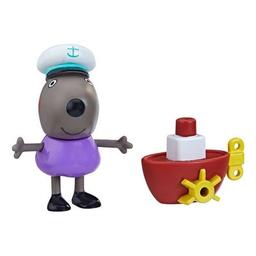 Фигурка Peppa Pig Дэнни с корабликом (F3759)